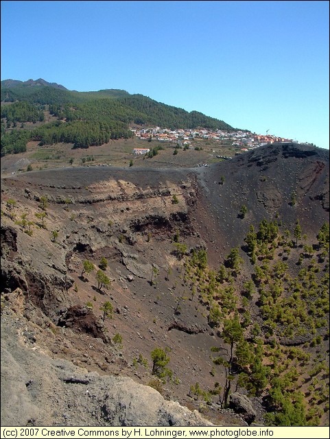Crater of Volcn de San Antonio with Los Canarios in the Background