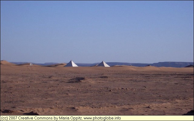 Camp in the Desert